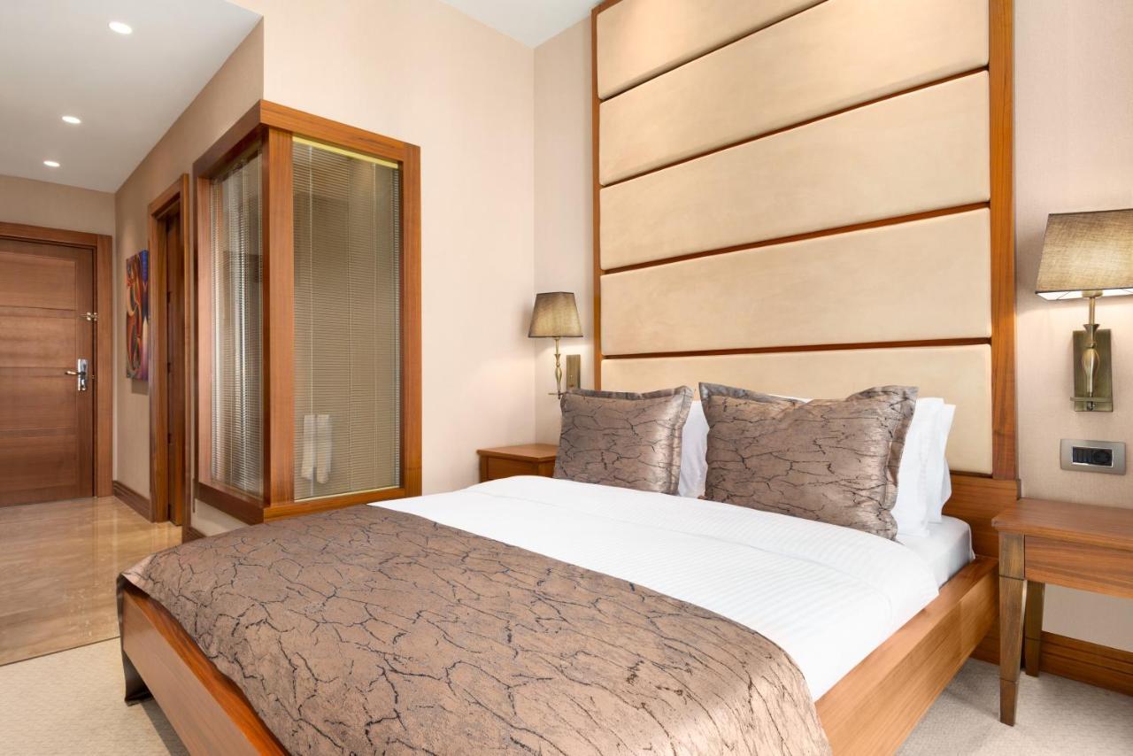 Готель Days By Wyndham Maltepe