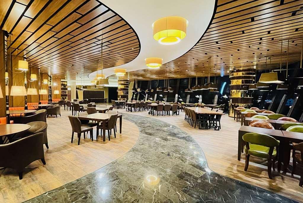 Готель Days By Wyndham Maltepe 4*